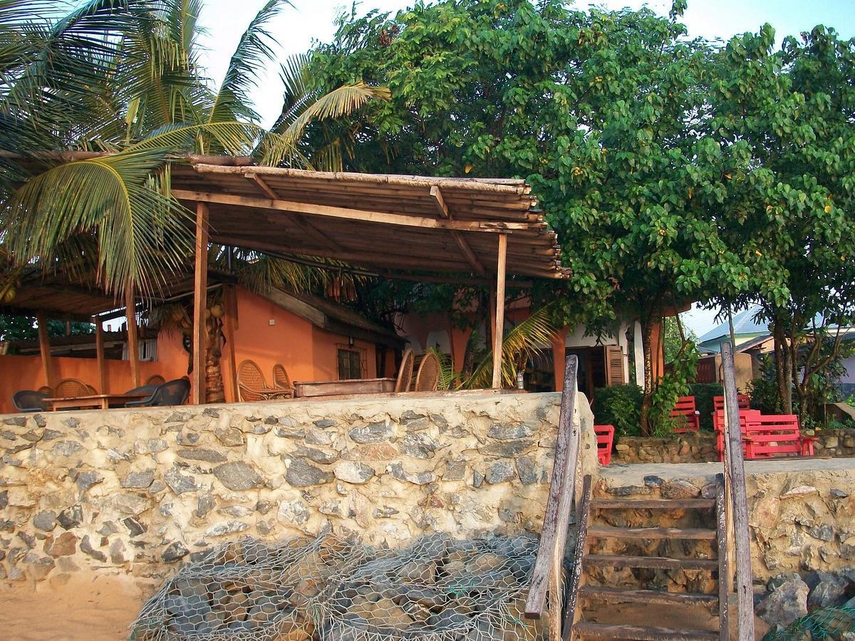 Busua Inn Exterior foto